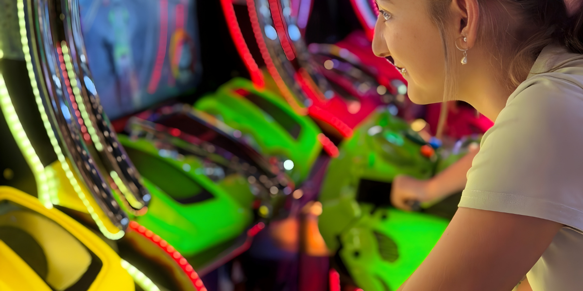 iPlay: Big Christmas Giveaway