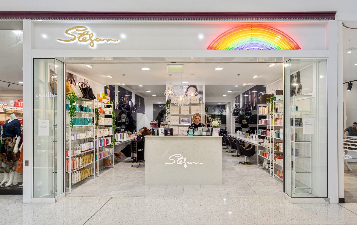 Stefan Christmas Trading Hours